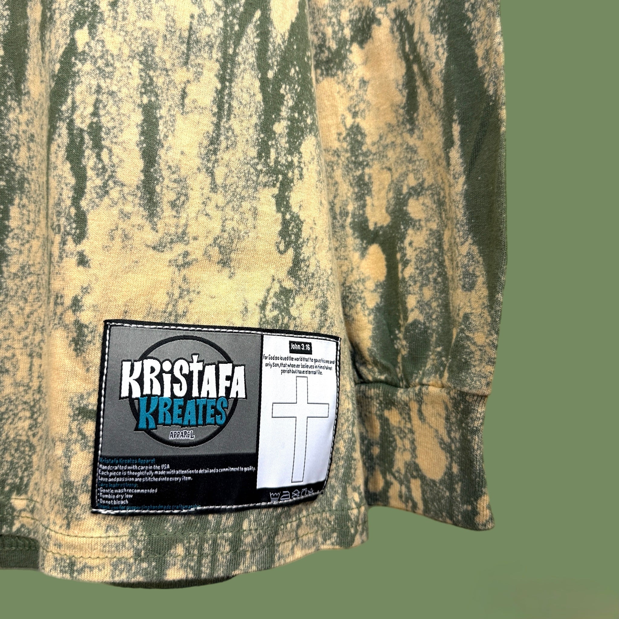 Jesus in a Manger (Long sleeve Tee)